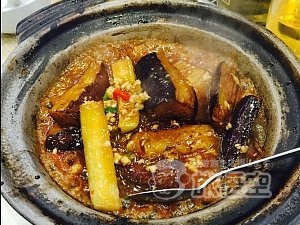 坤記煲仔小菜 香港